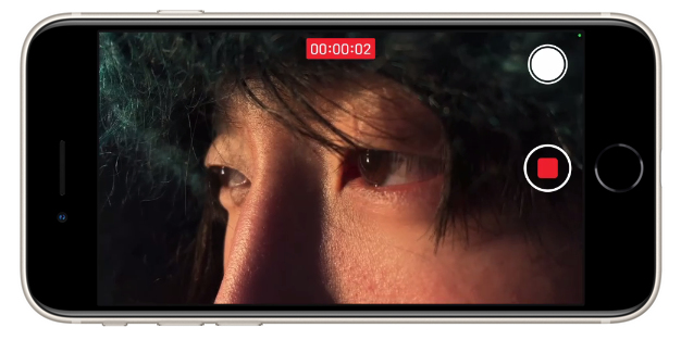 Sui tuoi video non tramonta mai il sole.