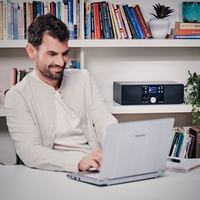 Panasonic HiFi Micro Anlage DAB+ SC-DM202EG-K schwarz mit Bluetooth Système micro audio domestique 24 W Noir