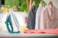 Calor FV5721C0 fer à repasser Fer à repasser à sec ou à vapeur Semelle Durilium Airglide 2400 W Bleu, Blanc