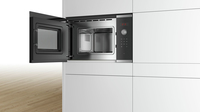 Bosch Serie 4 BFL523MS0 micro-onde Noir, Acier inoxydable Micro-onde simple Intégré 20 L 800 W