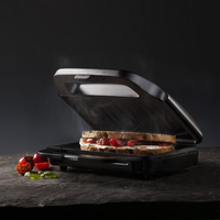 Domo DO9195C gaufrier et appareil à croque-monsieur 900 W Noir, Acier inoxydable